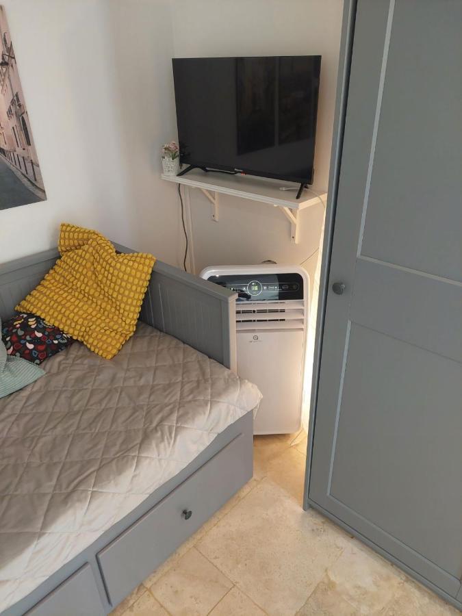 Paris-Eiffel, Bienvenue -Terrasse -Netflix Apartment ป็องแต็ง ภายนอก รูปภาพ