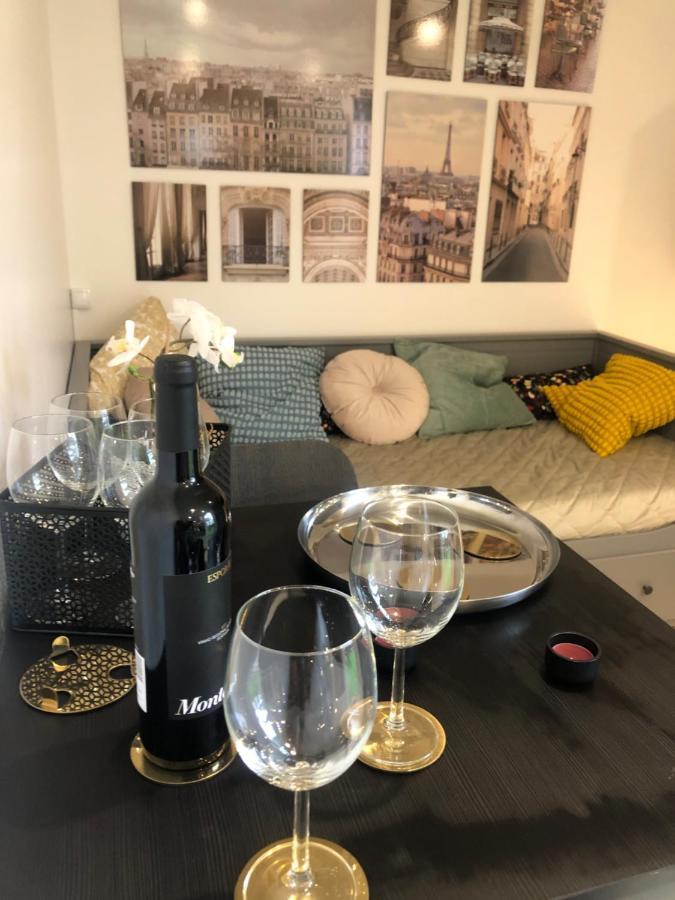 Paris-Eiffel, Bienvenue -Terrasse -Netflix Apartment ป็องแต็ง ภายนอก รูปภาพ